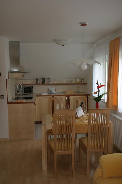 Apartments Veno Laško Δωμάτιο φωτογραφία