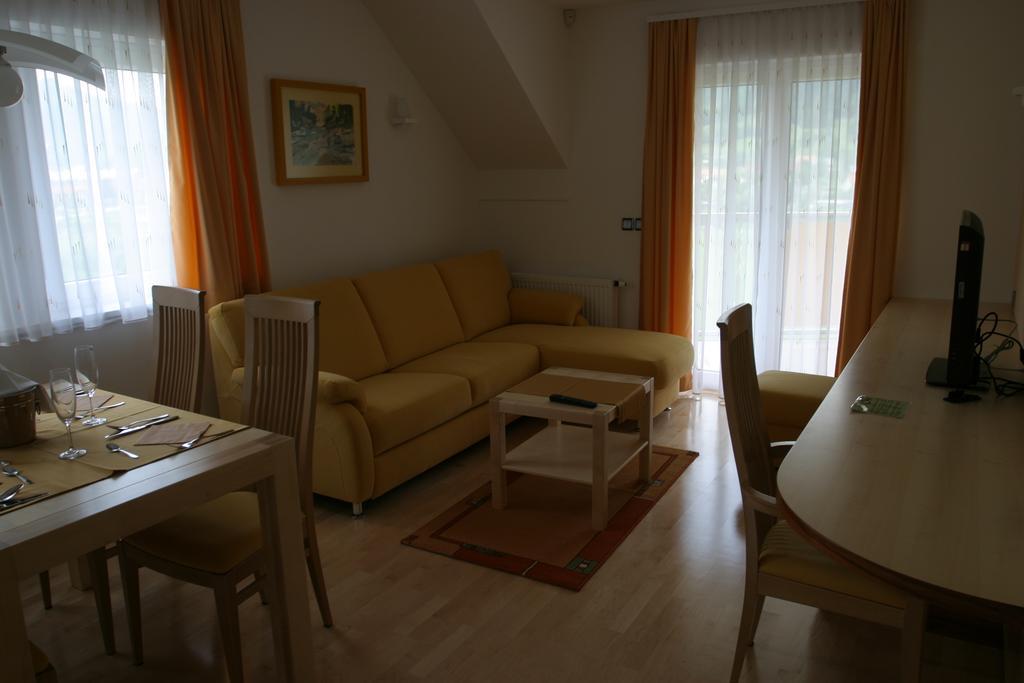 Apartments Veno Laško Εξωτερικό φωτογραφία