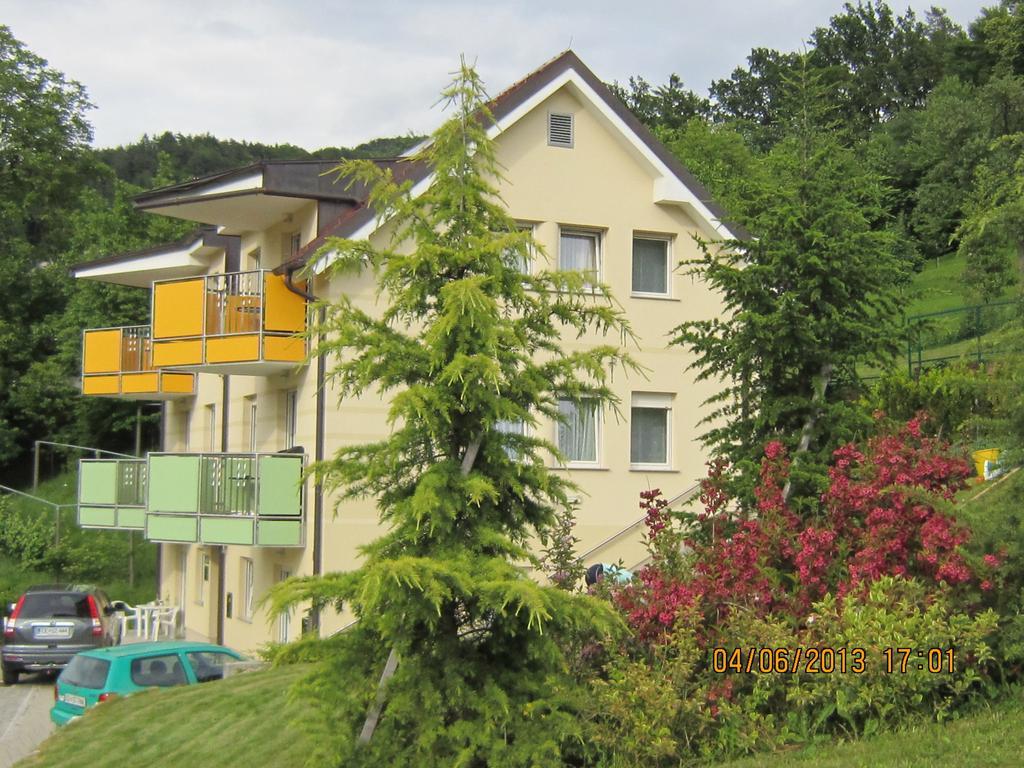 Apartments Veno Laško Εξωτερικό φωτογραφία